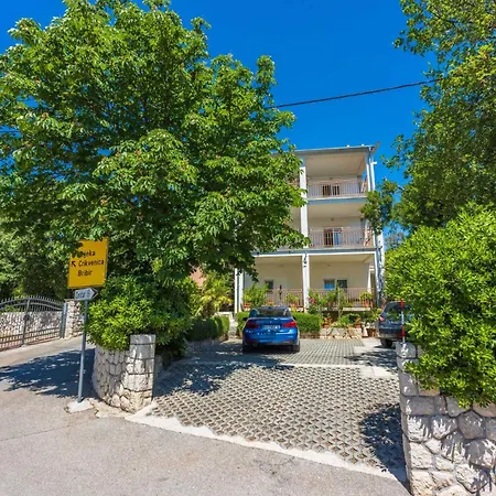 In 42648 Apartment Novi Vinodolski
